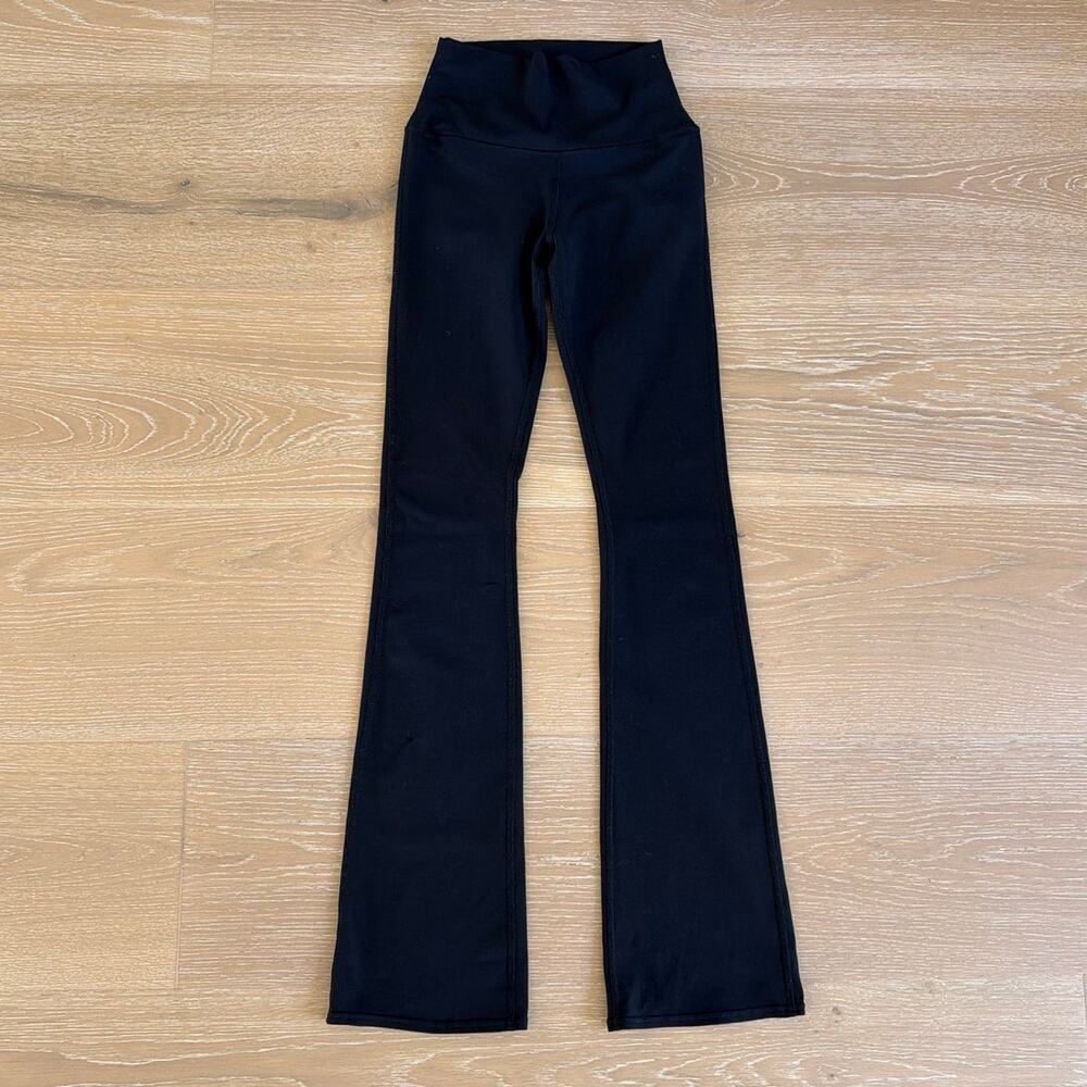 Alo Yoga High Waist Flare Leggings Size XS Black